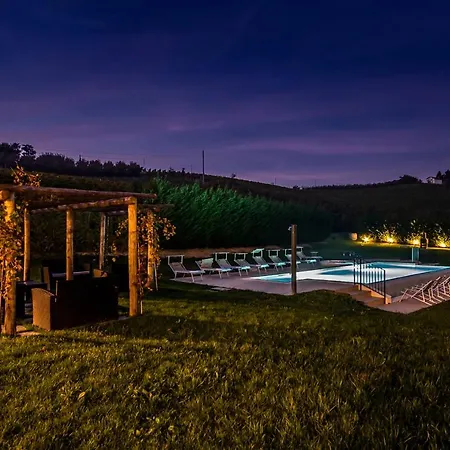 Villa Casale Dell'acero Rosso 10, Emma Canelli